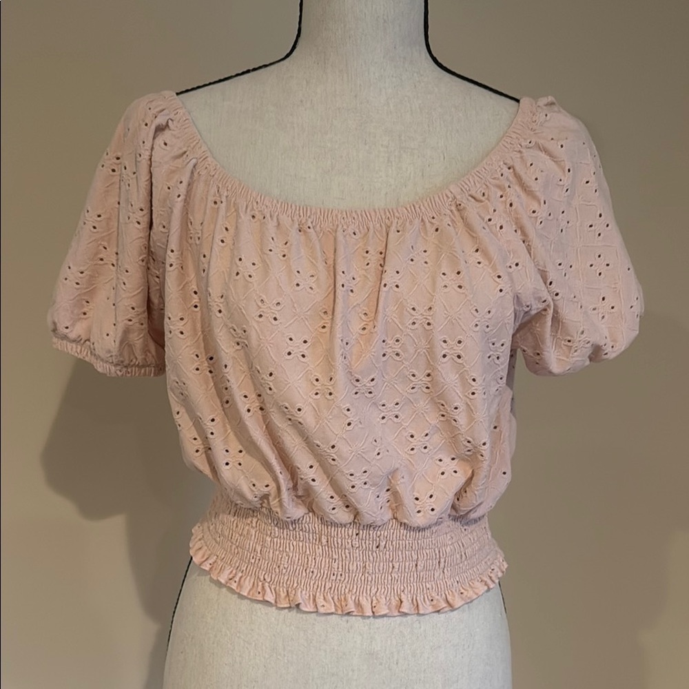 SO Pink Eyelet Puff Sleeve Off Shoulder Short Sleeve Top L